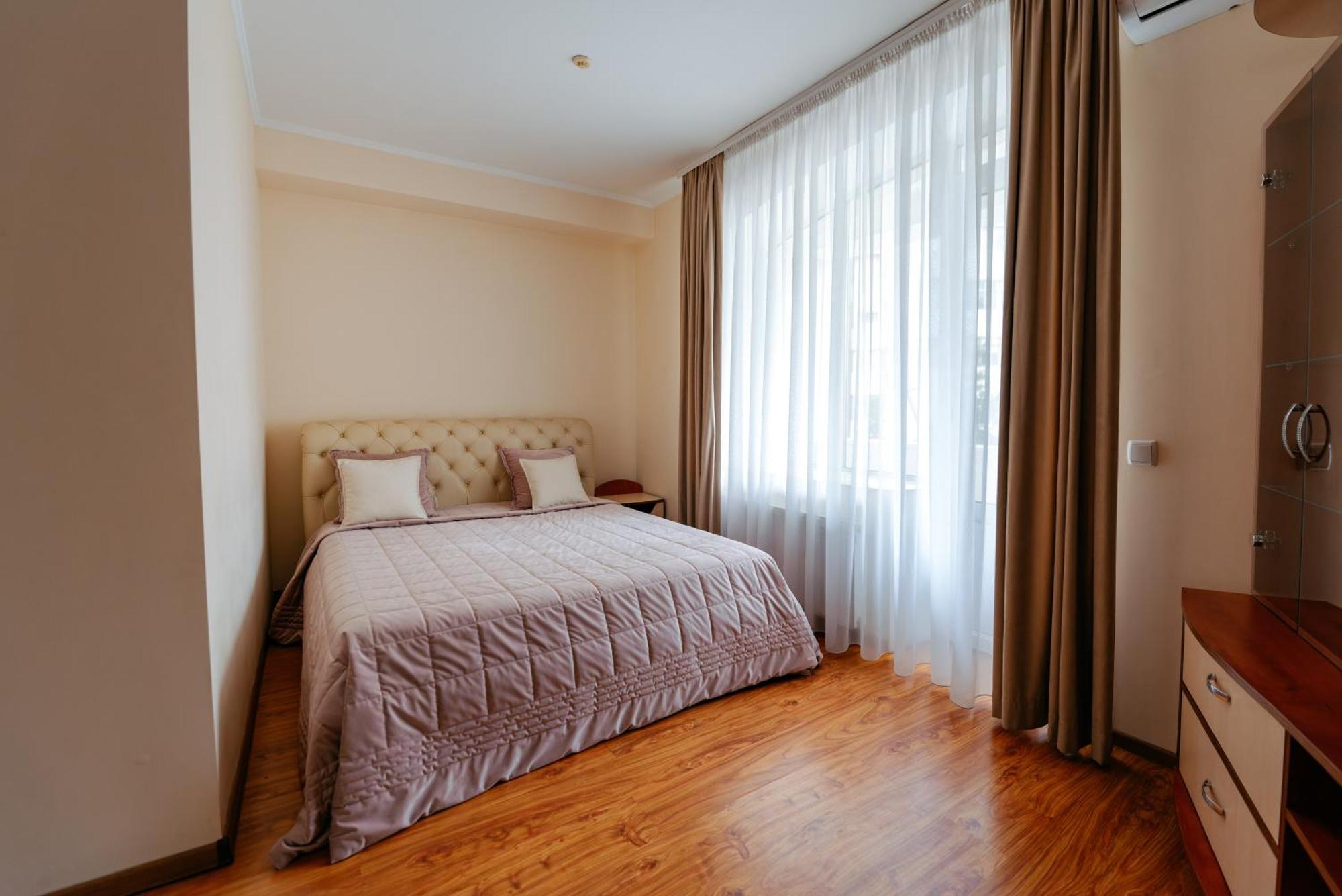 Villa Arus Κισινάου Εξωτερικό φωτογραφία