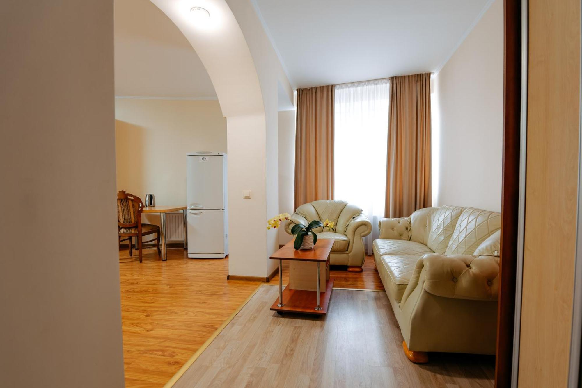 Villa Arus Κισινάου Εξωτερικό φωτογραφία